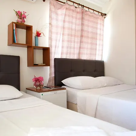 Oguz Hotel 2*