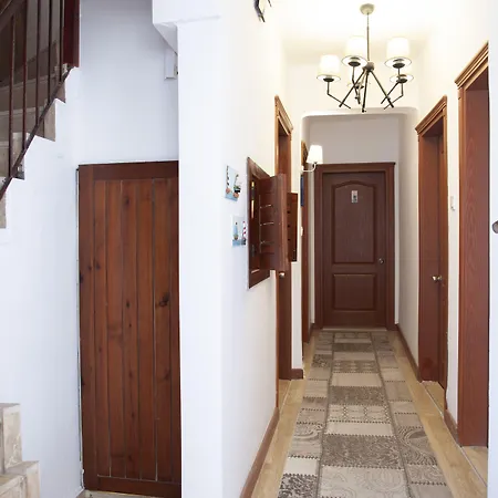 ホテル Oguz ダッチャ